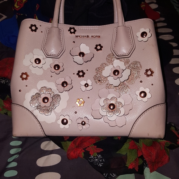 Michael kors purse